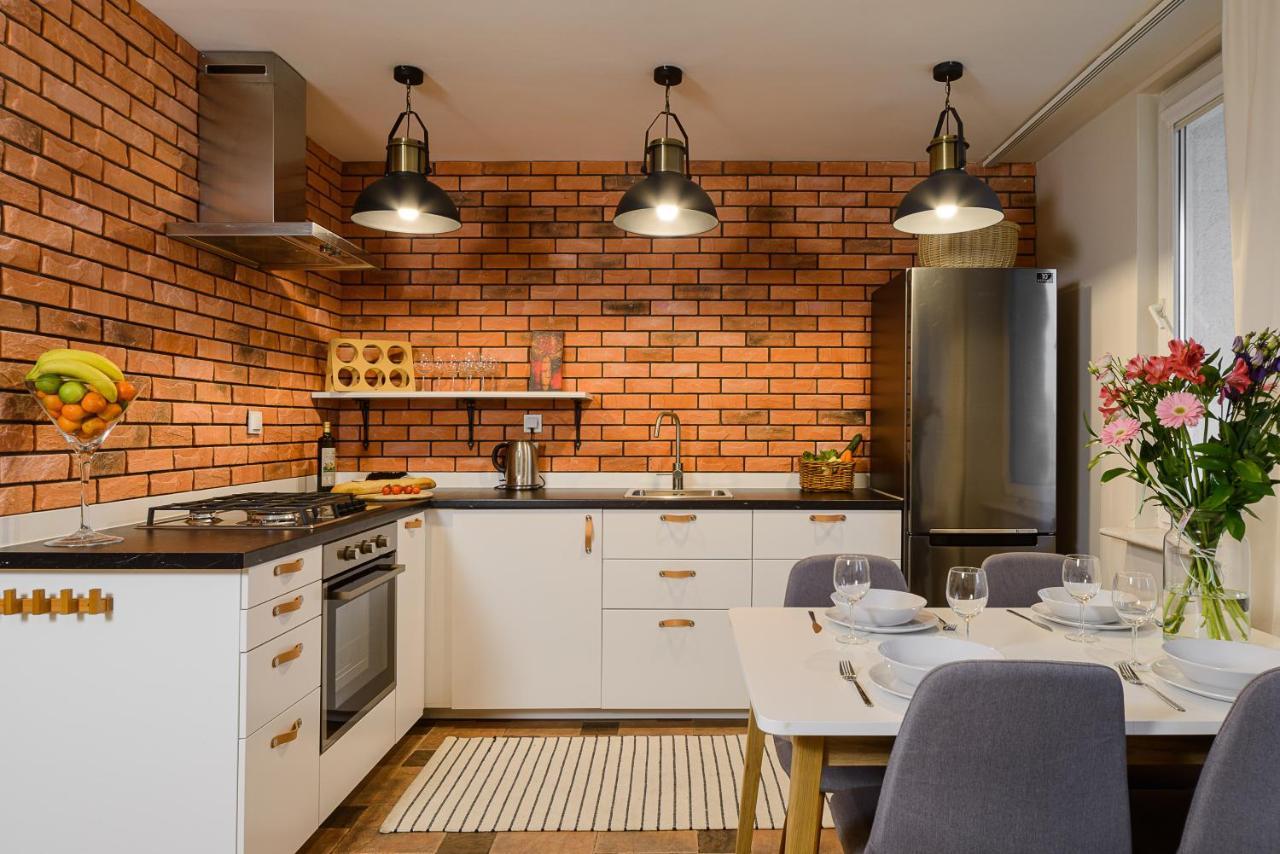 P&O Apartments Hawajska وارسو المظهر الخارجي الصورة