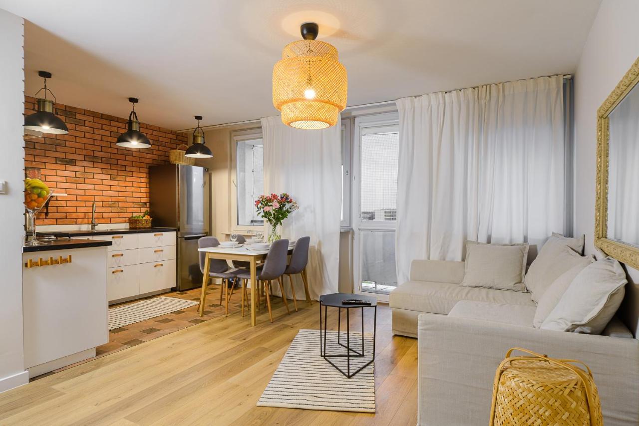 P&O Apartments Hawajska وارسو المظهر الخارجي الصورة
